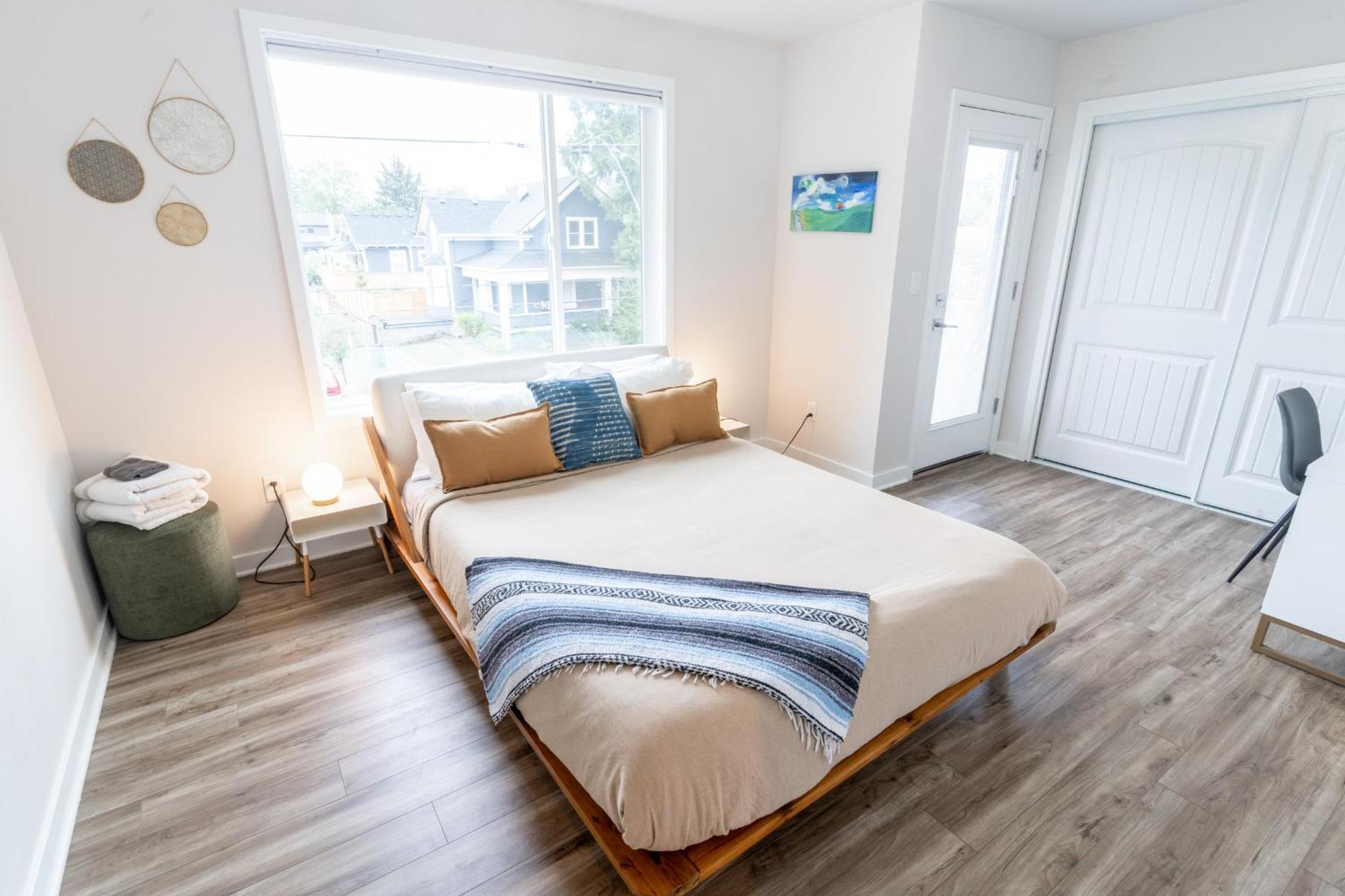 Comfy Family Home, Walkable Neighborhood + Patio! Portland Buitenkant foto